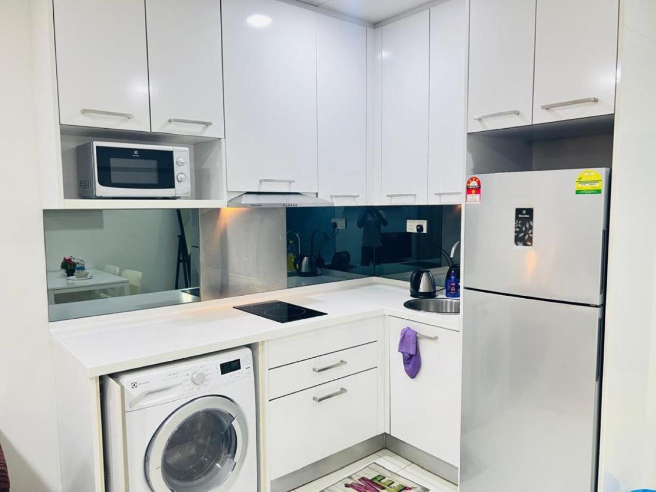 Mercu Summer Suites Kuala Lumpur Bukit Bintang By Classy Экстерьер фото